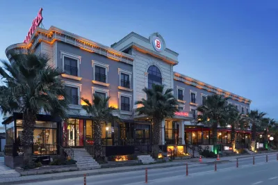 ニューバルトゥルク ホテル イズミット のホテル