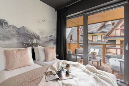 Landscape Cyrhla - LoftAffair Spa Collection Отели рядом с достопримечательностью «Велька Крокев»