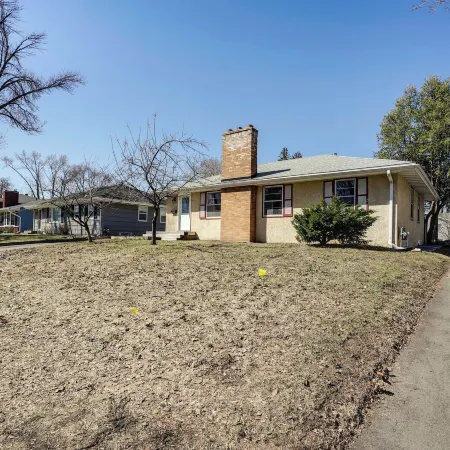 Inviting Minneapolis Vacation Rental w/ Game Room!