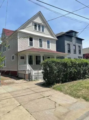 Modern Large Studio Apartment in Heart of Tremont. 터미널 타워 주변 호텔