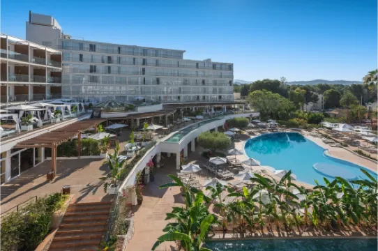 Valentin Somni Hotel & Suites