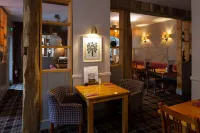 The Poacher Inn Hotel a Binsted