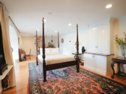 Spacious Waterview Home - Spa, Pool Table & Fireplaces – for Families & Reunion Hoteles en Bourne