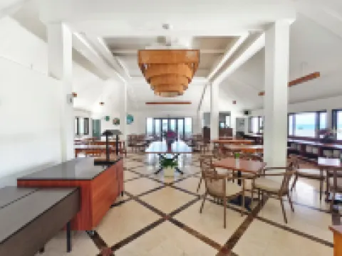 The West Cove Hotel