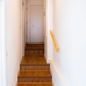 Cleave House - Stylish n Chic 3 Bed House Mins from Central London