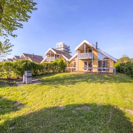 Ferienhaus im Skandinavischen Stil Hotels in Rechlin