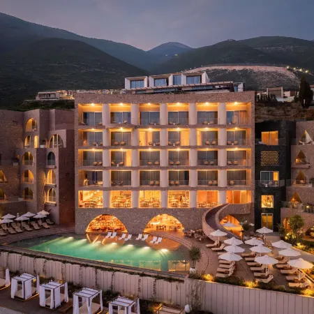 Green Coast Hotel MGallery Collection
