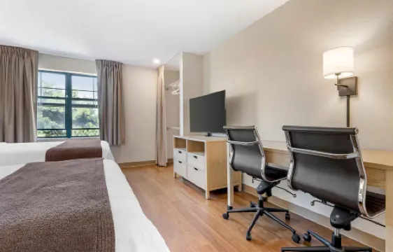 エクステンデット ステイ アメリカ スイーツ カールスバッド ビレッジ バイ ザ シー