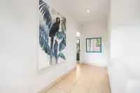 Private Beach Villa in Playa Grande Costa Rica Pool, Free WiFi and parking, AC