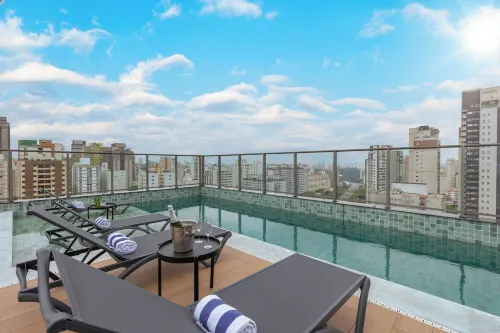 Cozzy Premium Paulista Hotel