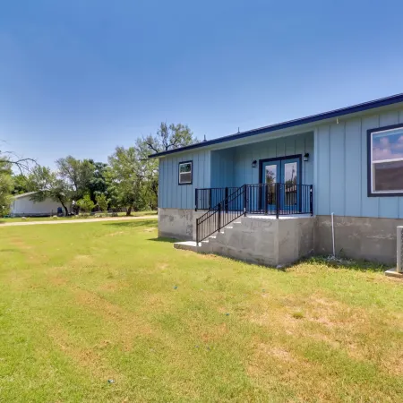 Quiet Hill Country Home 1 Mi to Lake LBJ Access!