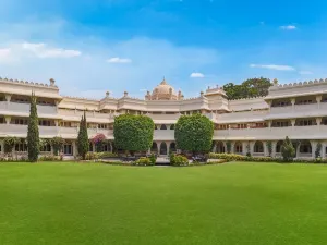 Gateway Aurangabad - Chhatrapati Sambhaji Nagar