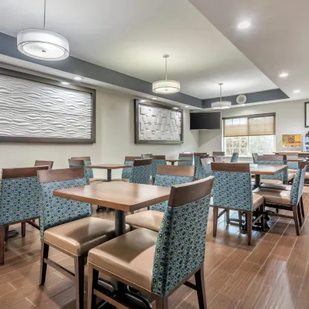 Comfort Suites Downtown Sacramento