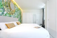Exclusive apartament in cadiz center. Catedral III - 2 Yıldız