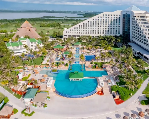 Iberostar Selection Cancun Hotels near Playa Delfines