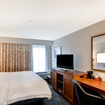 Hampton Inn Memphis-Poplar