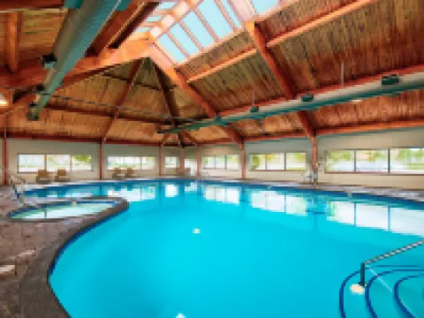 DoubleTree by Hilton Port Huron Hotels in St. Clair County