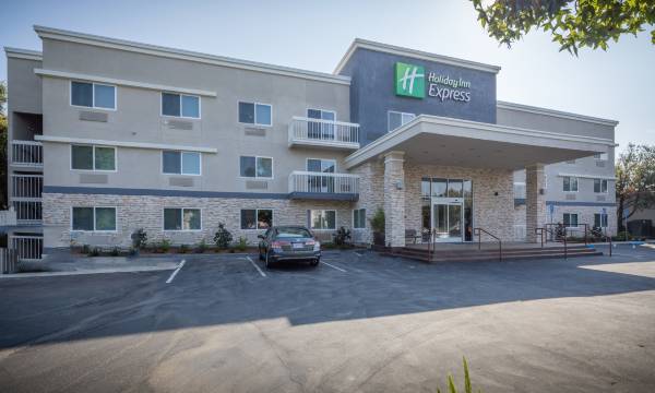 Holiday Inn Express Sunnyvale - Silicon Valley by IHG