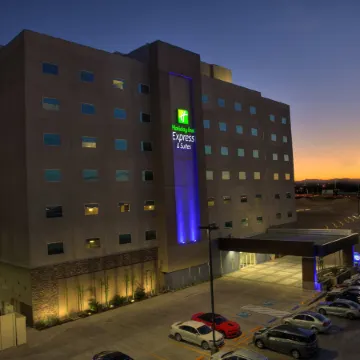 Holiday Inn Express & Suites MEXICALI by IHG