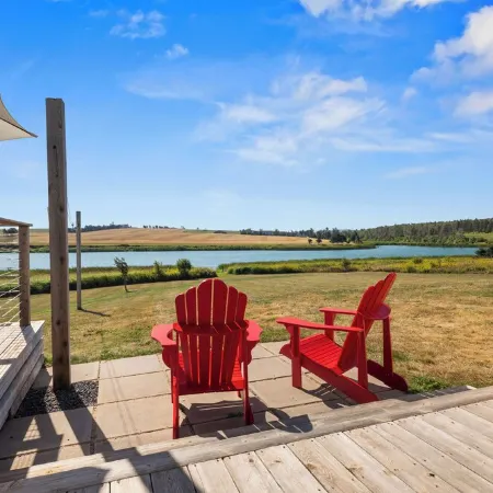 5 Bedroom Luxury Beach House at Cousins Seaside Cottage  in Sea View PEI