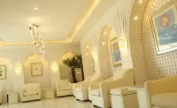 The Palms Hotel - Uima-altaat