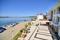Cunda Kivrak Hotel - Mountain view