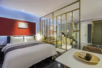 โรงแรมกิมโป เพนทาสตาร์ - พร้อมอาหารเช้า