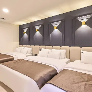 Maria Hotel