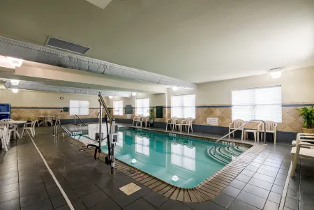 Comfort Inn & Suites