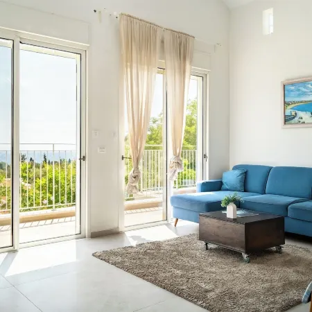 Mamad Rosh HaNikra Garden Villa Retreat