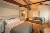 Castello di Porcìa - Residence Agrituristico Hotels in Pordenone