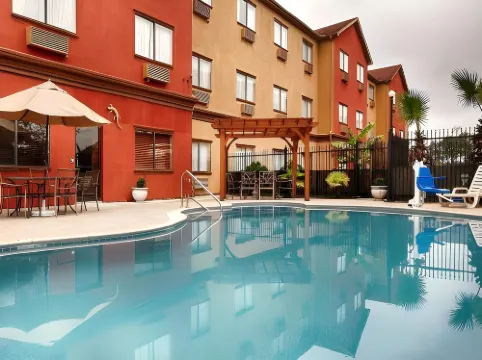 Comfort Inn & Suites IAH Bush Airport - East Nổi bật Photos