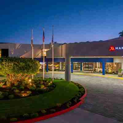 Ventura Beach Marriott Hotel Exterior