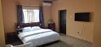 See Good Guest House Enimarire Hotels in Sangotedo