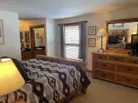 Rustic-Contemporary 3Br with Great Views! - No Cleaning Fee! by RedAwning Hotels in Crested Butte