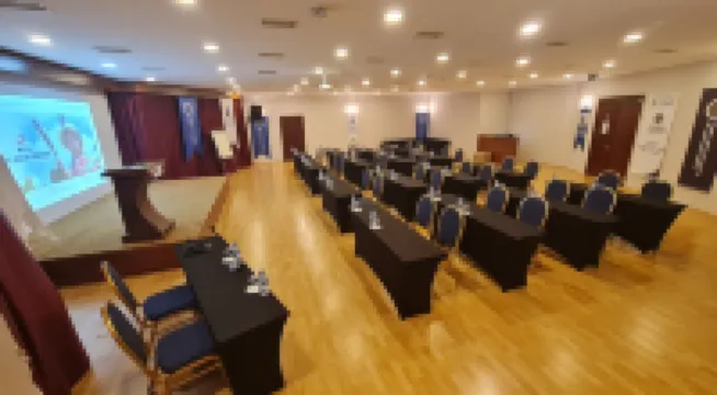 โรงแรมบอดรัมฮอลิเดย์รีสอร์ทแอนด์สปา