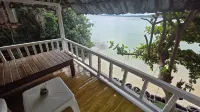 Samed Big Cape Resort - Pemandangan Pantai