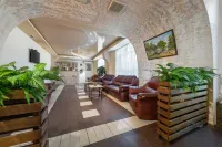 Ukraina Hotel