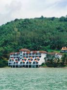 Jansom Beach Resort