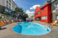 Quality Inn - piscine