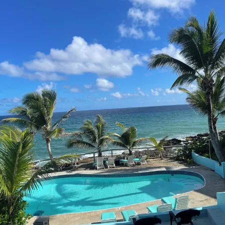 1 Br Oceanfront Condo Sleeps 4! Cane Bay! ST Croix, Usvi Caribbean No Passport!