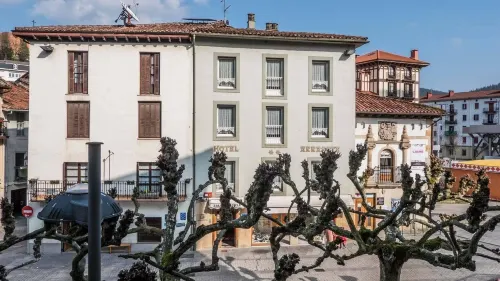 Hotel Arrasate by Gaiarooms Hotels in Debagoiena