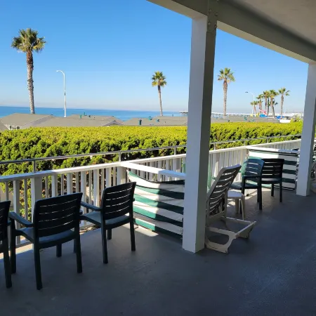 The Beach Cottages Отели рядом с достопримечательностью «Пляж Пасифик-бич»