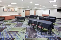Holiday Inn Express & Suites DICKINSON by IHG