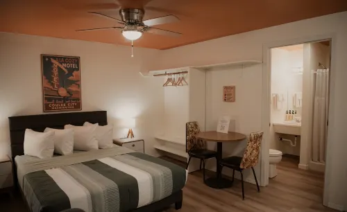Ala Cozy Motel