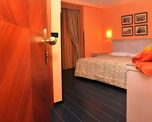 Hotel Garibaldi Hotel a Vercelli