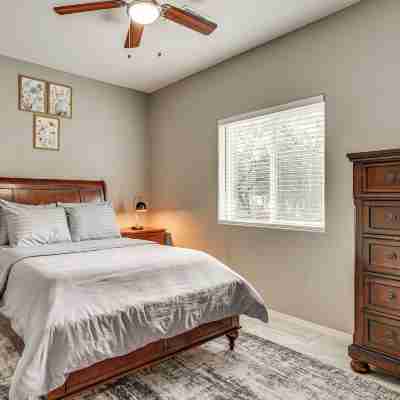 Near Casino & Dtwn! Tucson Townhome: Saguaro NP Rooms