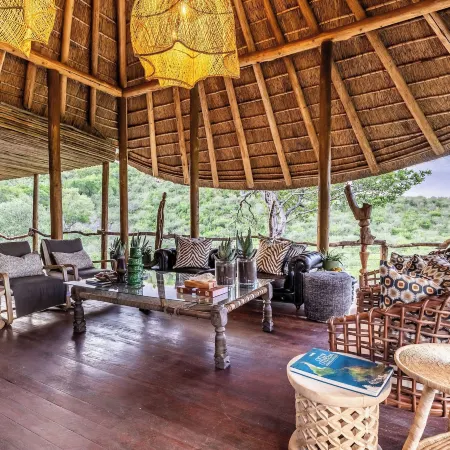 Buffalo Ridge Safari Lodge
