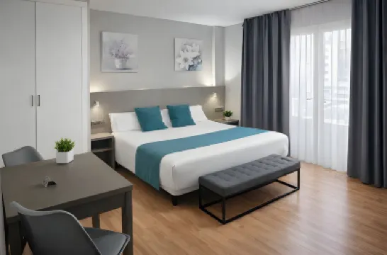 Hotel El Faro Marbella Hotels near Starlite