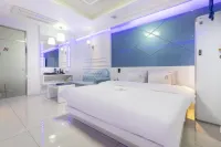 多姆酒店